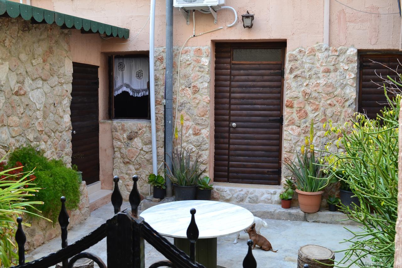 Mystery Garden Guest House Famagusta  Exteriér fotografie